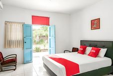 Bedroom Hotel O Hepi Bungalow Lovina
