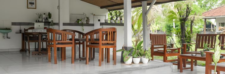 Lobby Hotel O Hepi Bungalow Lovina