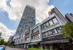 Exterior 2 Minimalist Zen Retreat 4P Comfort Stay @ The Hub SS2 by Verano