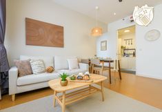 Lobby 5 Minimalist Zen Retreat 4P Comfort Stay @ The Hub SS2 by Verano