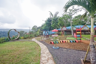 Bangunan 4 Rainbow Glamping