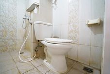 Bilik Mandi dalam Bilik Hotel O The Jarrdin Apartment By Yedi Property