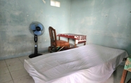 Bedroom 3 SPOT ON 93894 Jamil Homestay Syariah