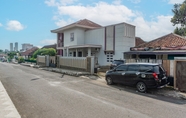 Bangunan 3 OYO 93902 Guest House Pahlawan Syariah