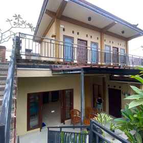 Exterior / Building 1 Capital O 93881 Jero House , Mango Lango Resto Hotels