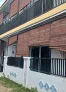 EXTERIOR_BUILDING SPOT ON 93886 Kost Zalfa Amalia Syariah