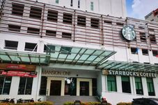 Bangunan Mansion One by LS Staycation