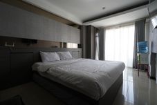 침실 OYO 93923 Gateway Pasteur Apartment By Rini