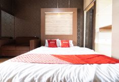 Bedroom 4 OYO 93940 Apartemen Mekarwangi Square By Lina