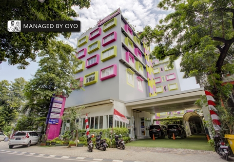 Luar Bangunan Super OYO 4005 Bunga Dahlia Guest House