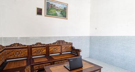 大廳 2 SPOT ON 93966 Dhiya Guest House Syariah