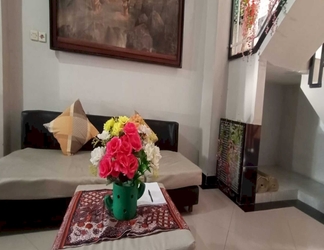 Sảnh chờ 2 OYO 93963 Homestay Kita Purworejo 