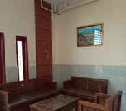 Lobby 5 SPOT ON 93965 Ibrahim Guest House Syariah