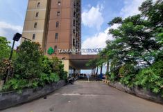 Exterior 4 OYO 93926 Tamansari Panoramic Apartment By Cabres