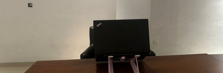 Lobby OYO 93928 The Metro Suites Apartment By Nn Rooms