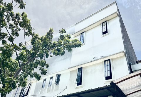 外部的 Morroi Residence Kemang