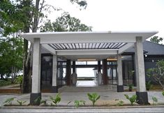 Lobby 5 Lynn Resort Carita