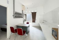 Lobby 6 RedDoorz @ Griya Martha Sumber Solo