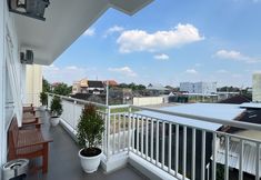 Others 4 RedDoorz @ Griya Martha Sumber Solo