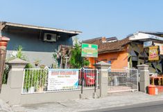 Exterior 2 Hotel O Maluku Guest House