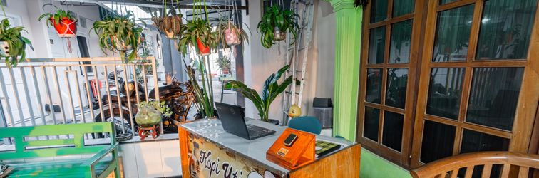 Lobby Hotel O Maluku Guest House