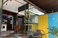 Exterior Backpacker Homestay Jatisampurna Redpartner