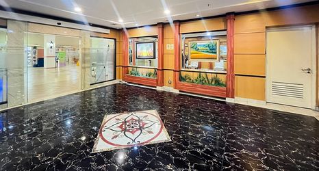 Lobi 2 RedLiving Apartemen Mediterania Gajah Mada - S'Room Tower A