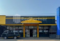 外觀 3 Central Guest House 2 & Bar Cilacap RedPartner