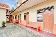 外部的 Hotel O Guest House Wijaya Syariah Near alun alun kota purwokerto