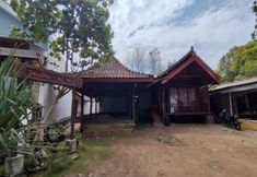 ภายนอกอาคาร 5 OYO 94017 Victouris Resort