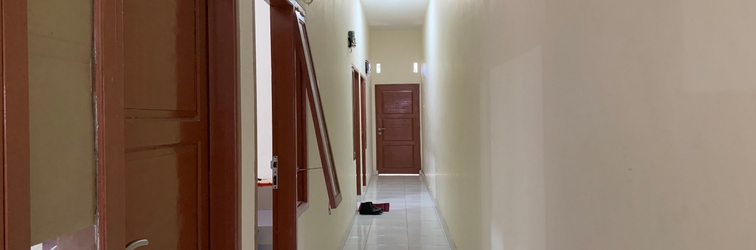 Lobby OYO 94020 Lia Kost Syariah