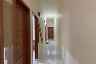 Lobby OYO 94020 Lia Kost Syariah