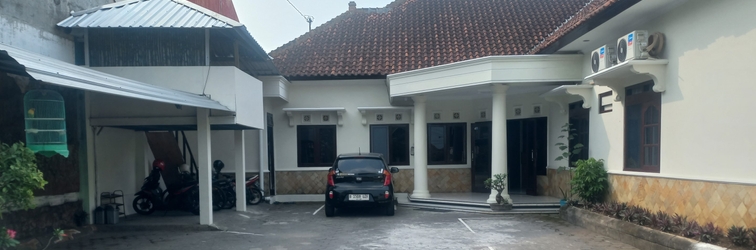 Lobi OYO 94019 Hotel Syariah Griya Wisata