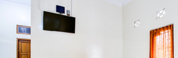 Lobi Hotel O Homestay Putra Syariah