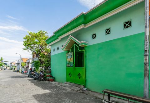 Bangunan Hotel O Homestay Pak To Syariah