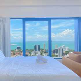 Bedroom 1 Tropicana 218 Macalister by YueLai Inn, Profolio @ Straits Quay 酒店