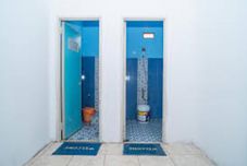In-room Bathroom Hotel O Perbetulan Guest House Syariah