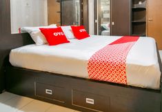 Phòng ngủ 6 Capital O 94041 Royal Stay