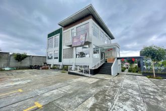 外部的 4 eLKa-eS Villa