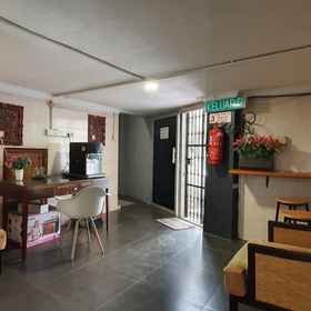 Lobby 1 Hotel O Hoover Room, AERO PREMIUM CAR SPA METROCITY Hotels