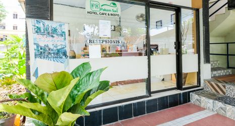 로비 2 RedDoorz @ Hotel Pakem Sari Kaliurang