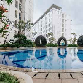 Swimming Pool1RedLiving Apartemen Bassura City - Randy Property Tower Heliconia，海关总署飯店