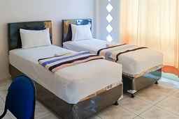 RedDoorz near Grand Tarakan Mall, SGD 17