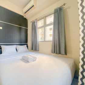 Suites @Metro Apartment By Travelio의 멋진 2BR 1, Lembaga Pengembangan Tilawatil Quran 호텔