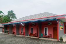 Bên ngoài Hana Losmen RedPartner