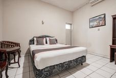 Bedroom Collection O Hotel Sanira