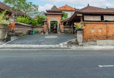 ภายนอกอาคาร 3 Capital O 94011 Binhari Guest House