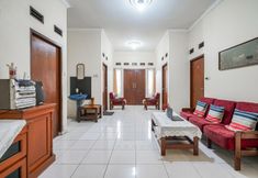 大廳 7 OYO 94102 Kuningan Guest House Syariah