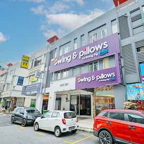 Exterior / Building 1 Swing & Pillows @ My Home Wangsa Maju, Kampung Pengantin Kuala Lumpur (La Hacienda) Hotels