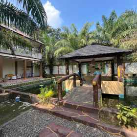 Common Space 1 Villa Zahira & House 2, Danau Teluk Hotels